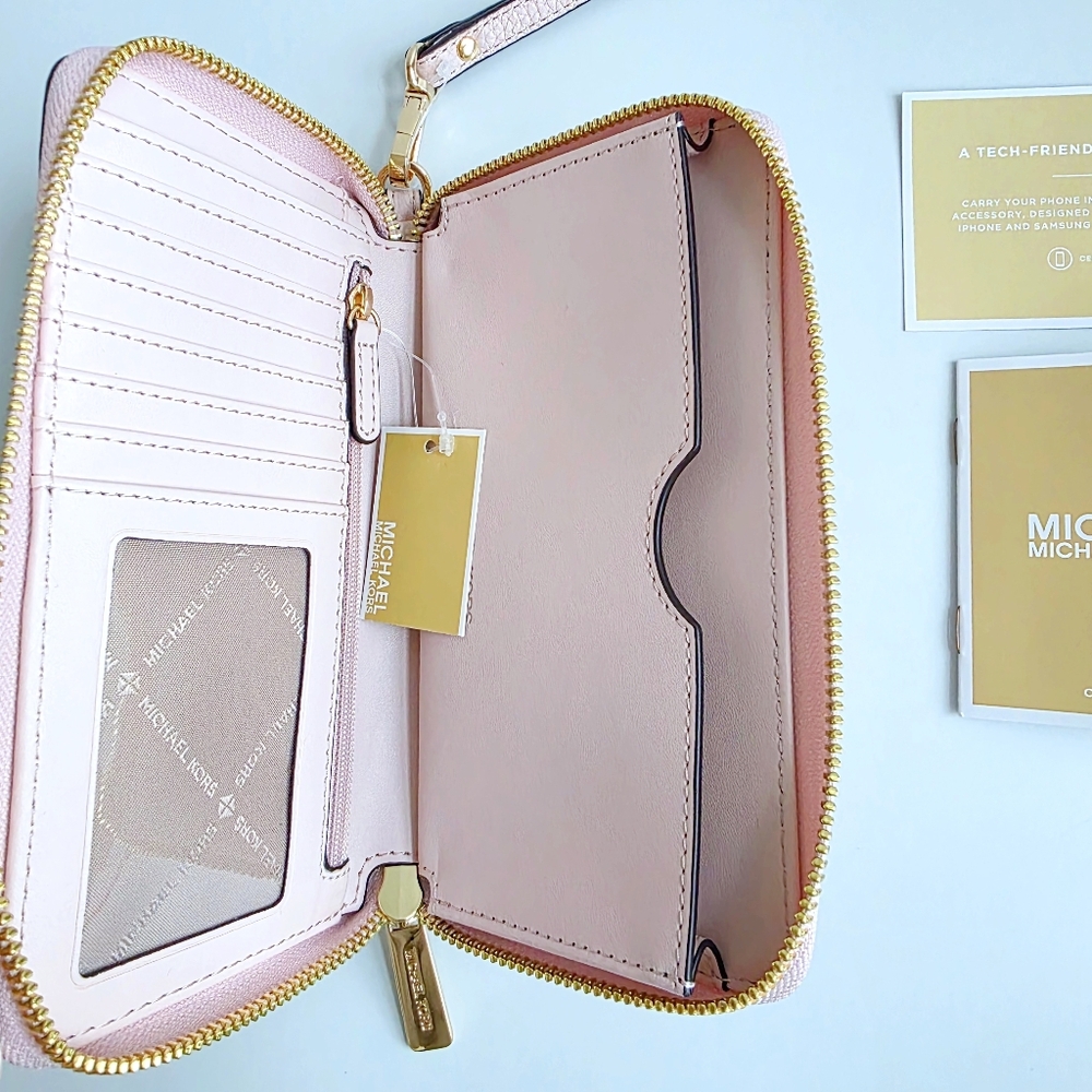 NWT Michael Kors Pink Leather Zip Wallet - Picture 3 of 7